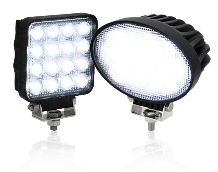 Phares de travail à LED